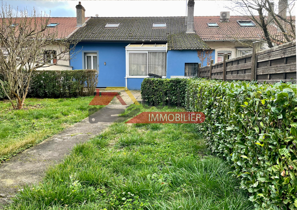 Achat maison à vendre 3 chambres 130 m² - Neuves-Maisons