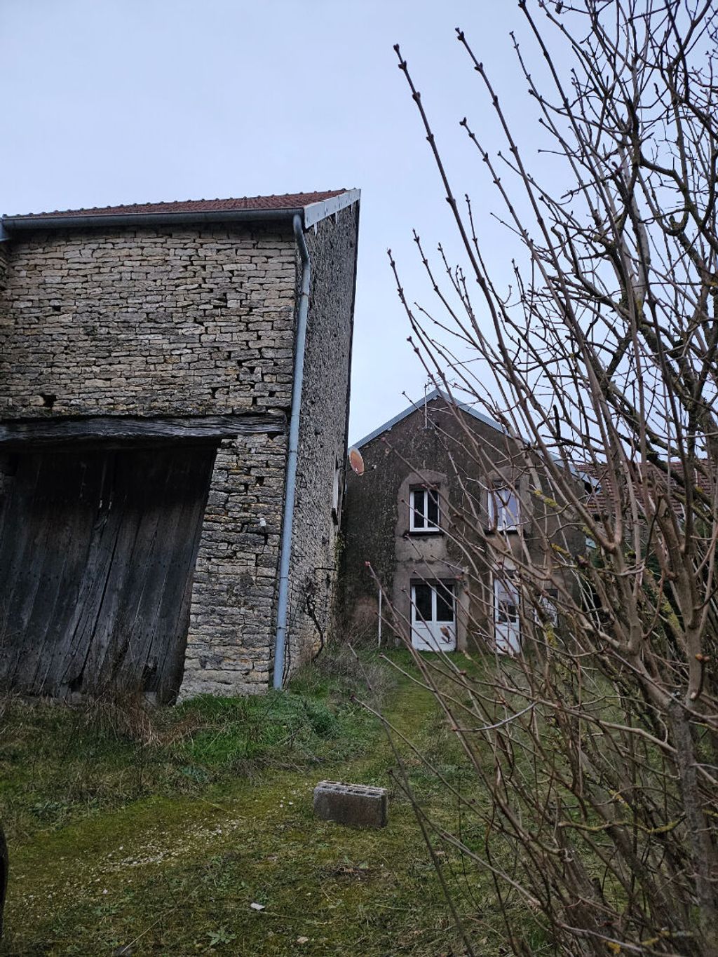 Achat maison à vendre 4 chambres 125 m² - Fontaine-Française