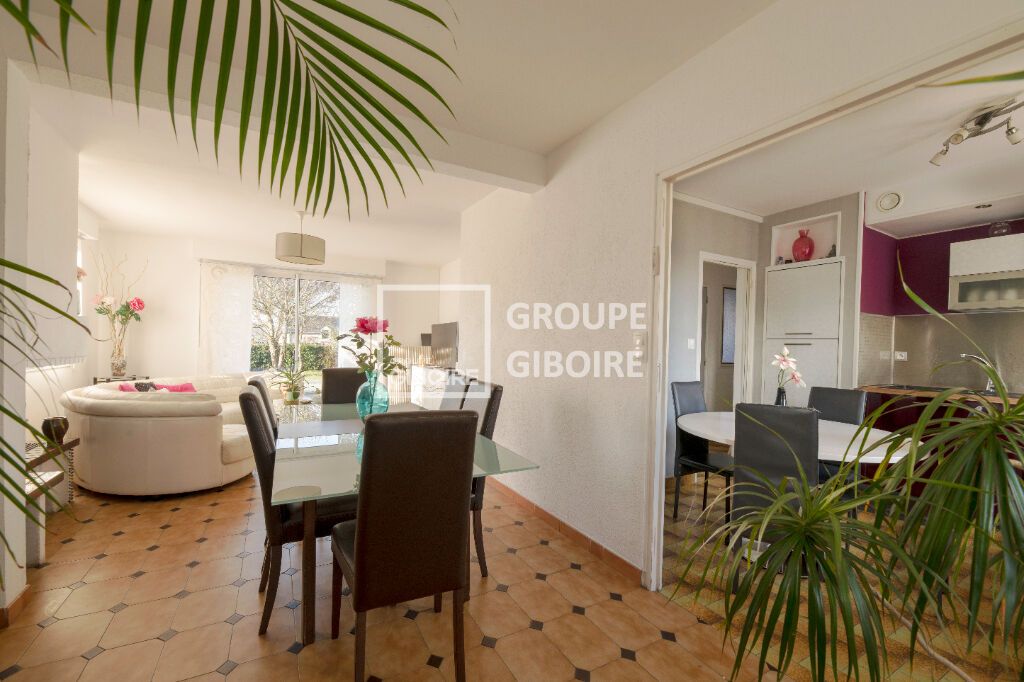 Achat maison à vendre 3 chambres 120 m² - Montgermont