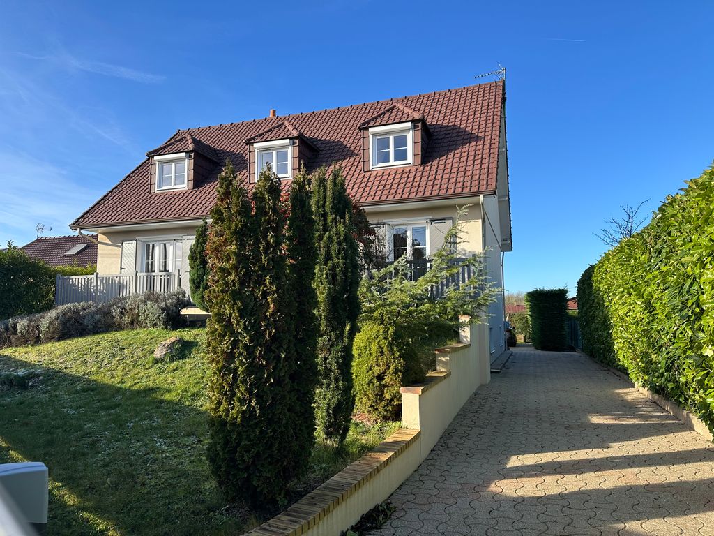 Achat maison à vendre 5 chambres 151 m² - Maintenon