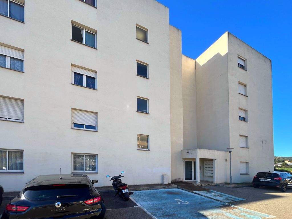 Achat appartement à vendre 3 pièces 69 m² - Ajaccio