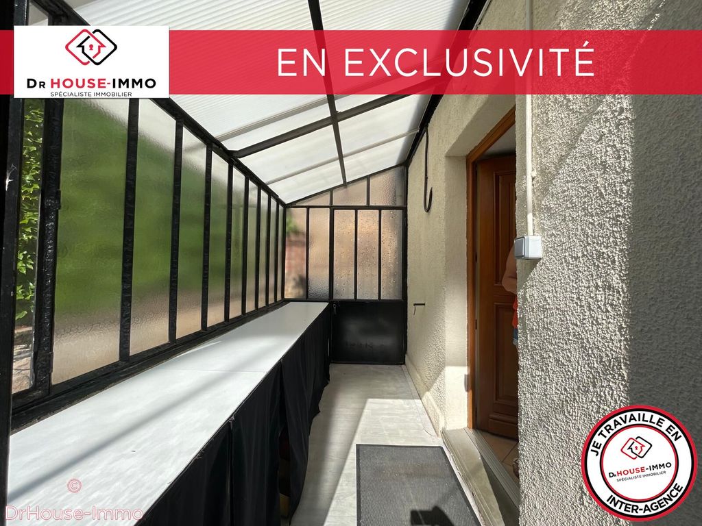 Achat maison à vendre 3 chambres 78 m² - Vaux-en-Beaujolais