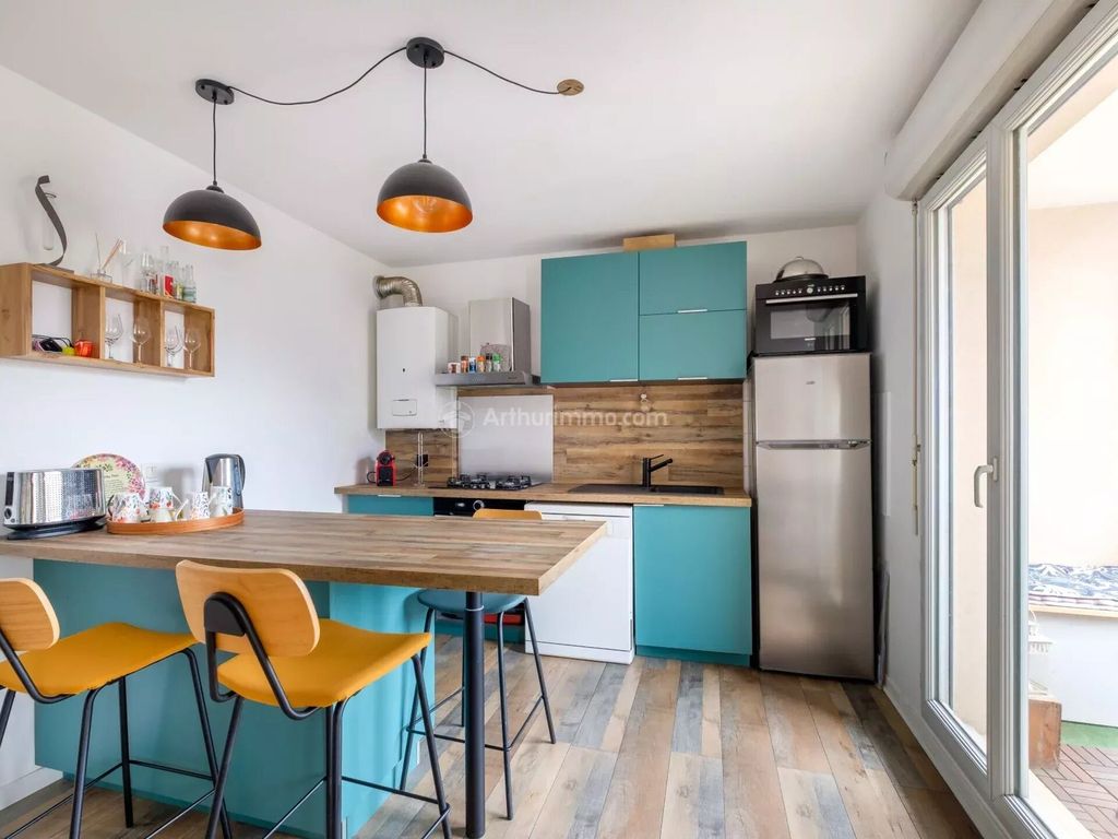 Achat appartement à vendre 3 pièces 67 m² - Lyon 7ème arrondissement