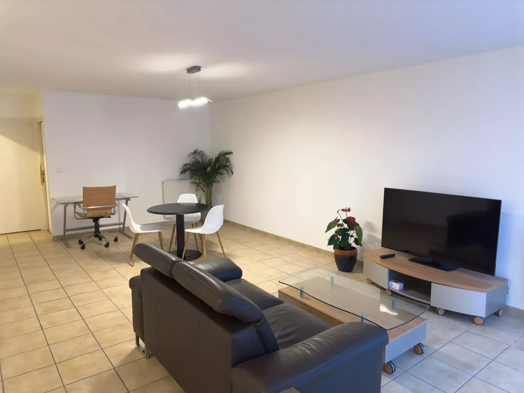 Achat appartement à vendre 3 pièces 73 m² - Le Monastère