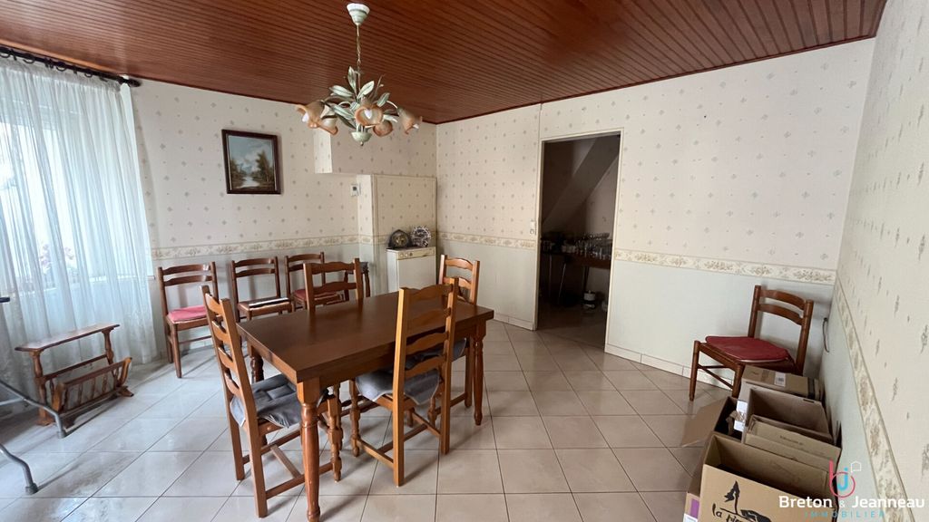 Achat maison à vendre 2 chambres 75 m² - Villaines-la-Juhel