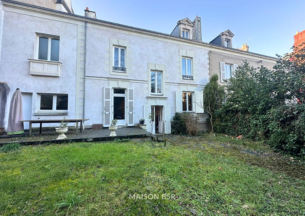 Achat maison à vendre 7 chambres 254 m² - Nantes