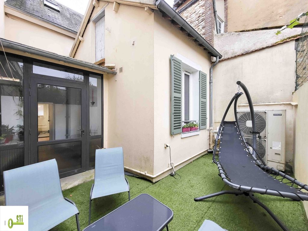 Achat maison à vendre 3 chambres 85 m² - Sainte-Geneviève-des-Bois