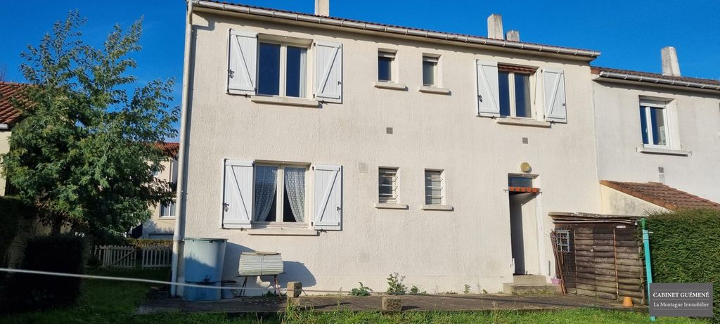 Achat maison à vendre 4 chambres 125 m² - La Montagne