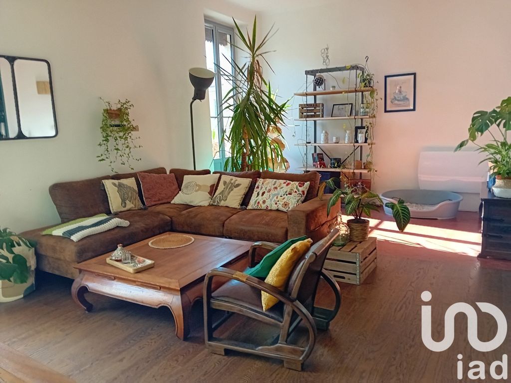 Achat appartement à vendre 3 pièces 82 m² - Nîmes