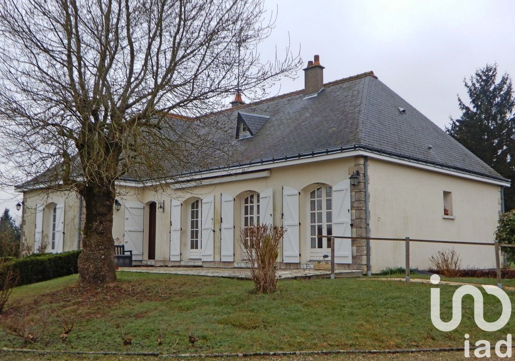 Achat maison à vendre 2 chambres 128 m² - Neuville-sur-Brenne