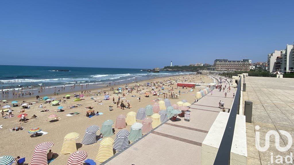 Achat appartement à vendre 3 pièces 90 m² - Biarritz