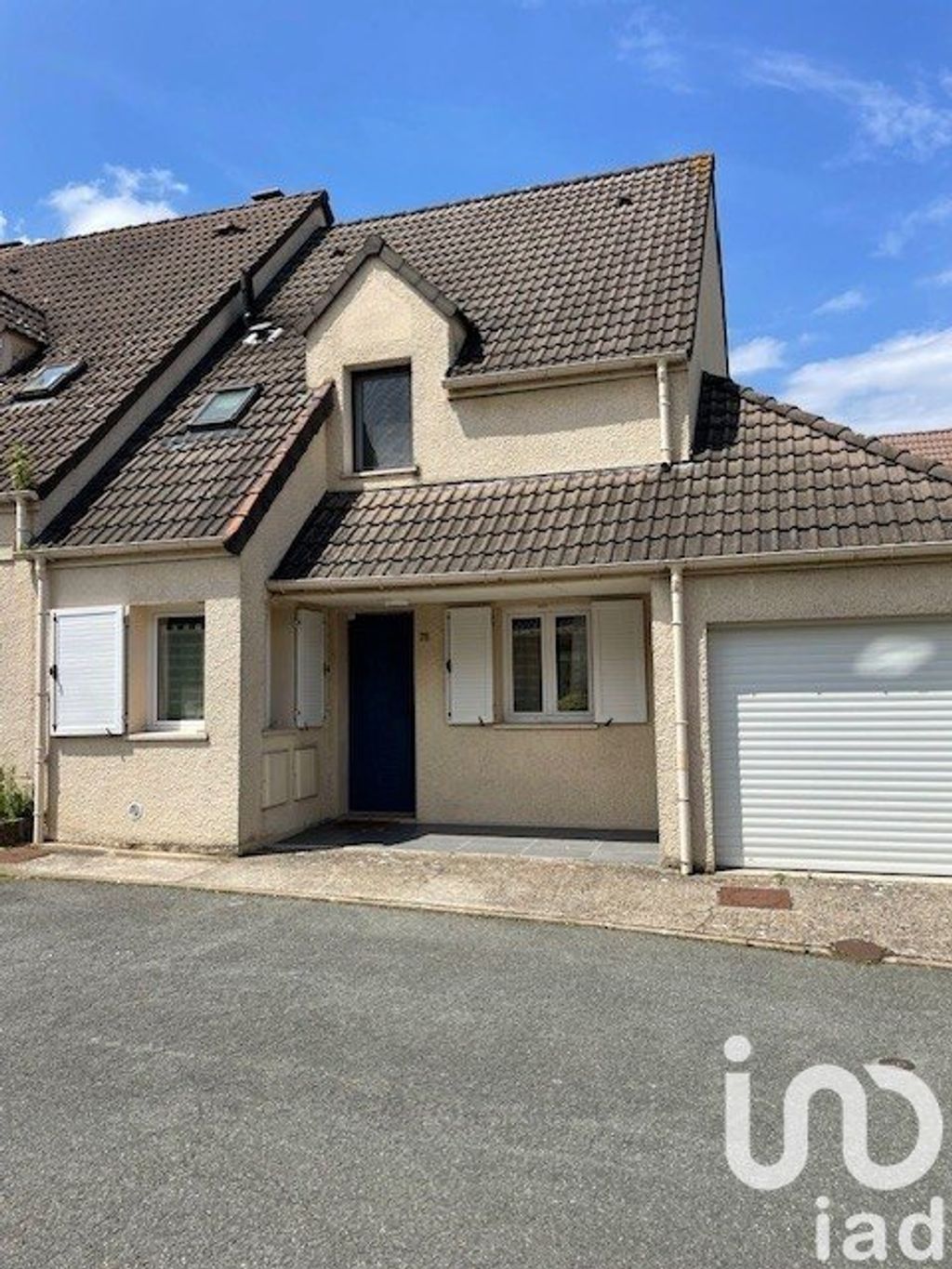 Achat maison à vendre 3 chambres 102 m² - Saint-Fargeau-Ponthierry