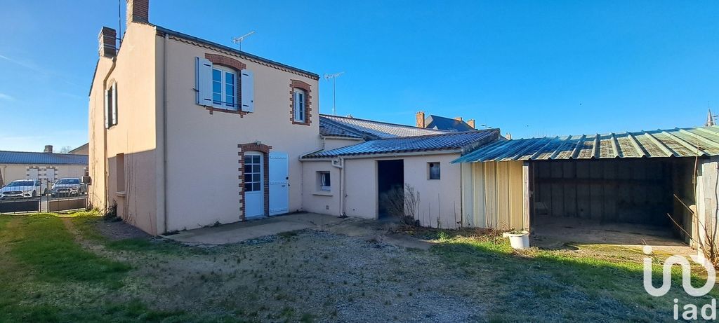 Achat maison à vendre 3 chambres 103 m² - Nieul-le-Dolent