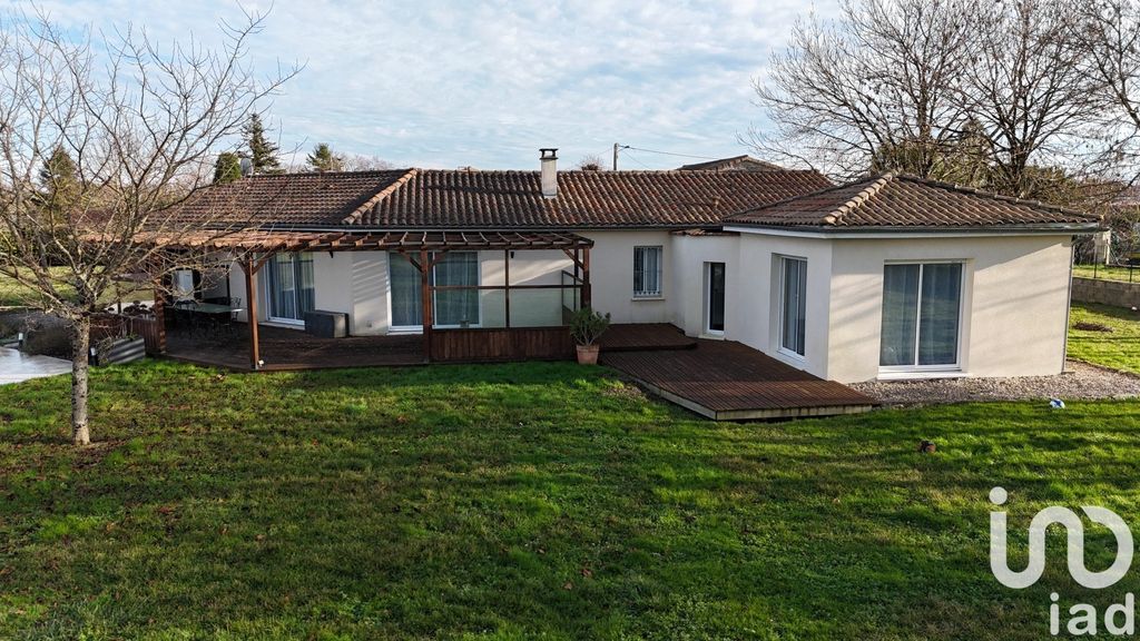 Achat maison à vendre 4 chambres 161 m² - Jauldes