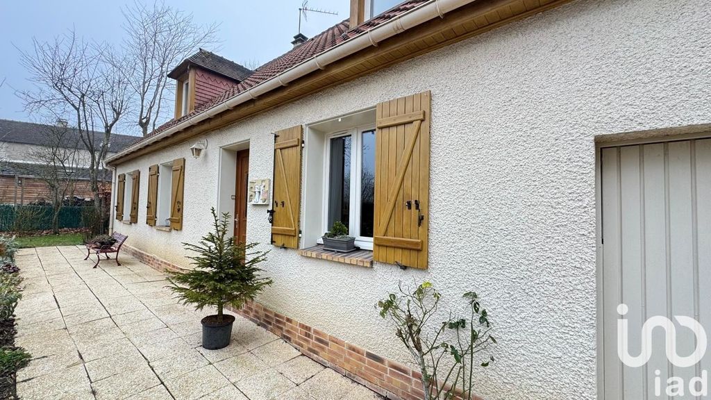 Achat maison à vendre 4 chambres 138 m² - Brueil-en-Vexin