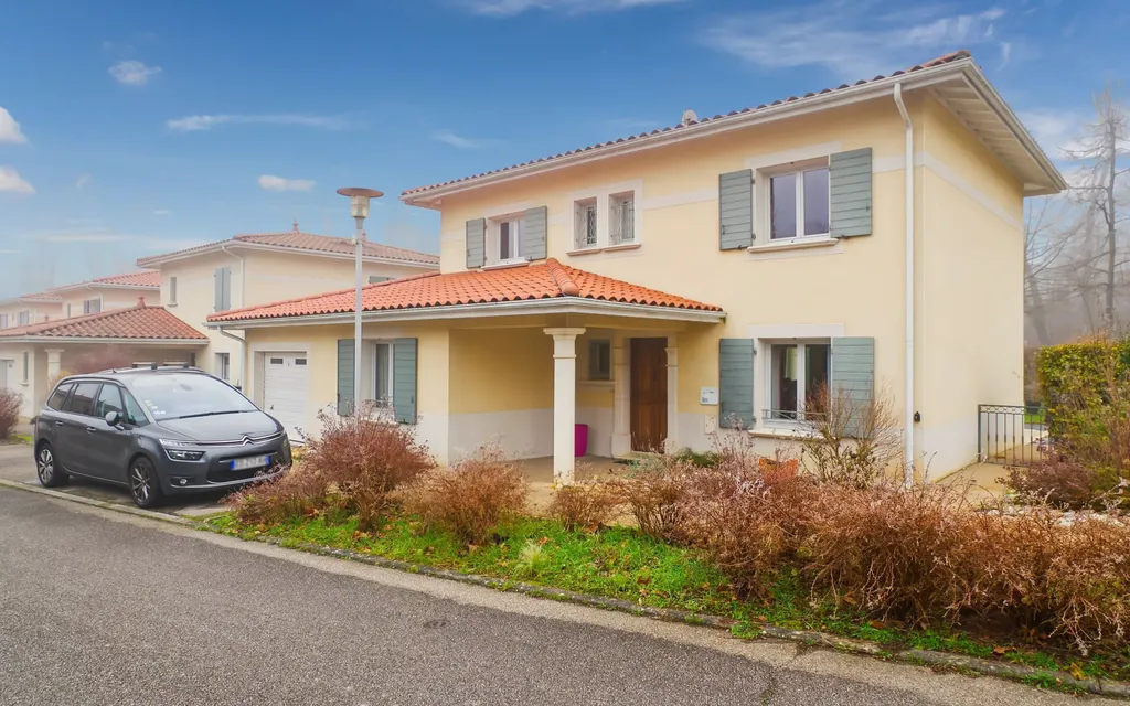 Achat maison à vendre 5 chambres 155 m² - Rillieux-la-Pape