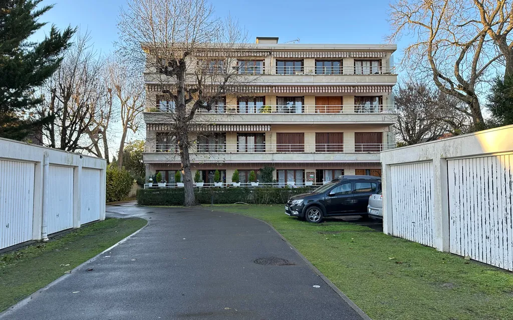 Achat appartement à vendre 3 pièces 70 m² - Les Pavillons-sous-Bois