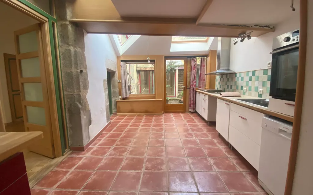 Achat maison à vendre 4 chambres 247 m² - Alençon