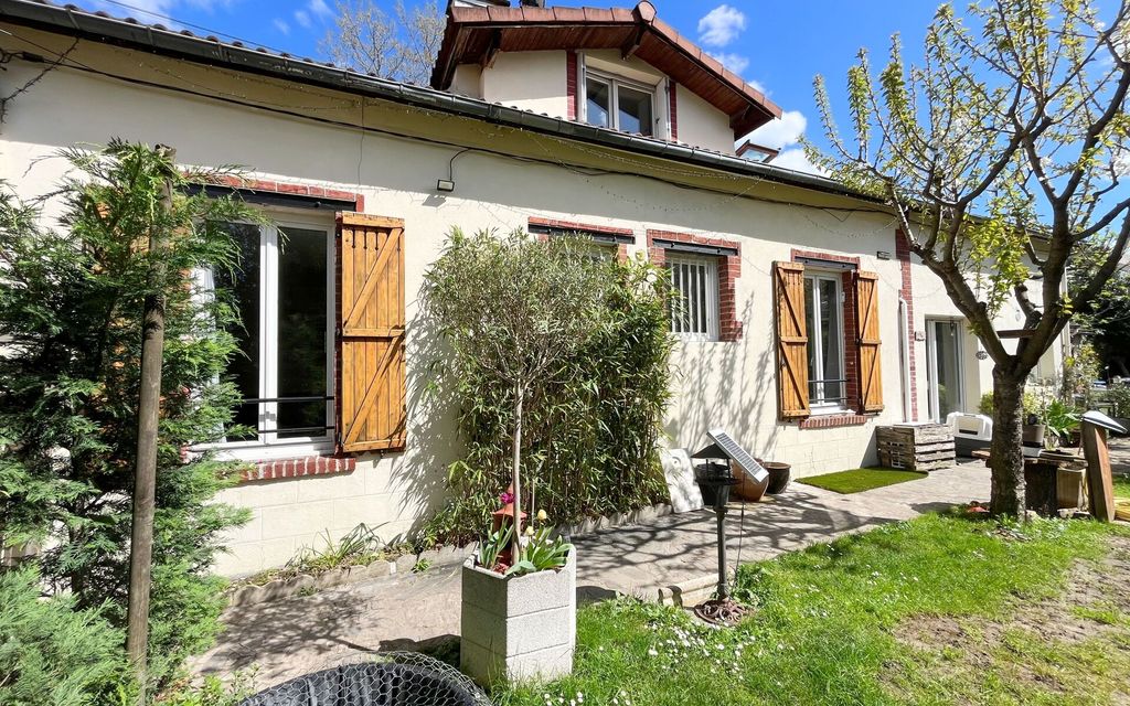 Achat maison à vendre 3 chambres 121 m² - Neuilly-Plaisance