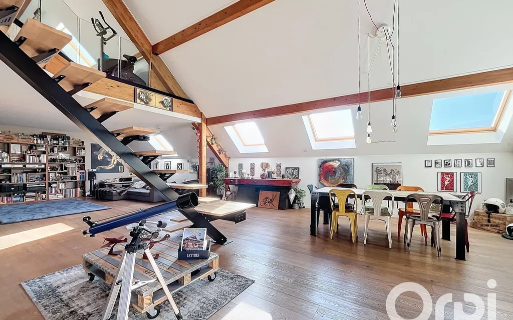 Achat loft à vendre 4 pièces 170 m² - Arthaz-Pont-Notre-Dame