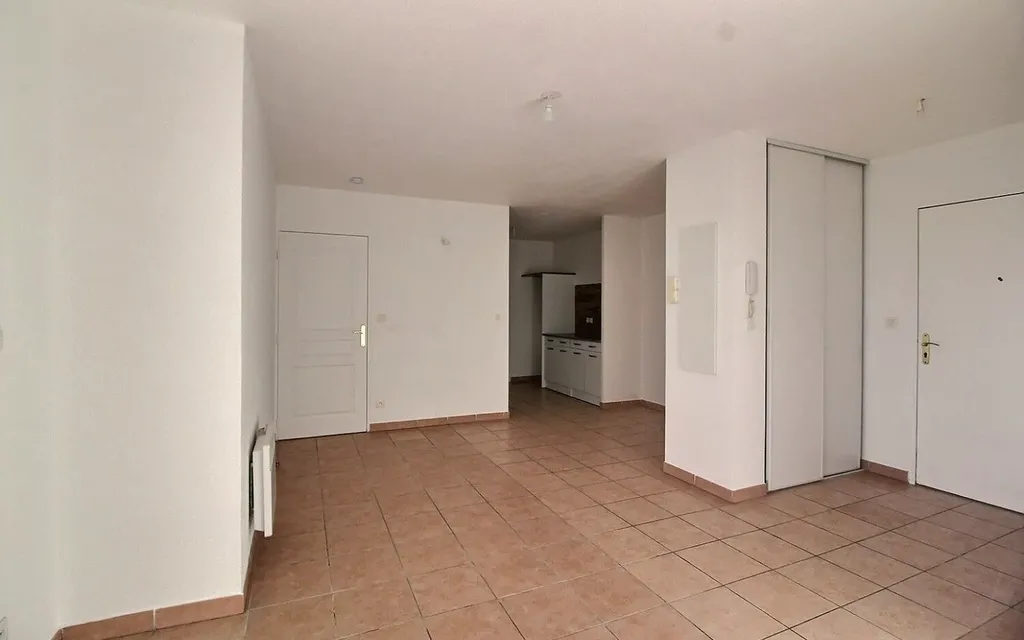 Achat appartement à vendre 3 pièces 63 m² - Miramas