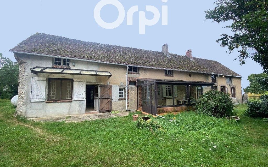 Achat maison à vendre 4 chambres 153 m² - Saint-Firmin-des-Bois