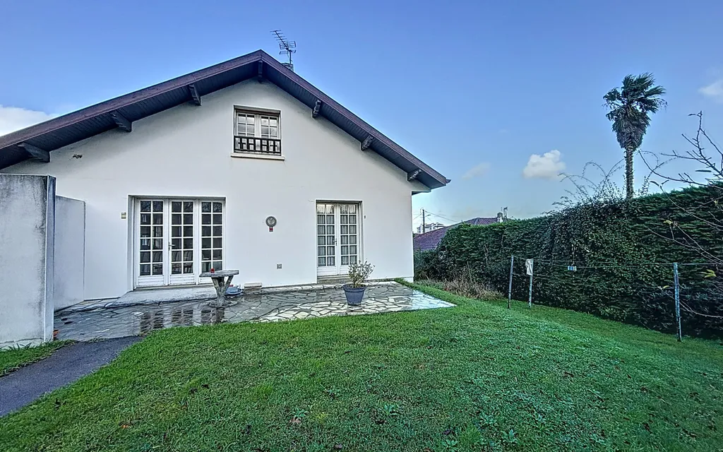 Achat maison à vendre 4 chambres 115 m² - Anglet