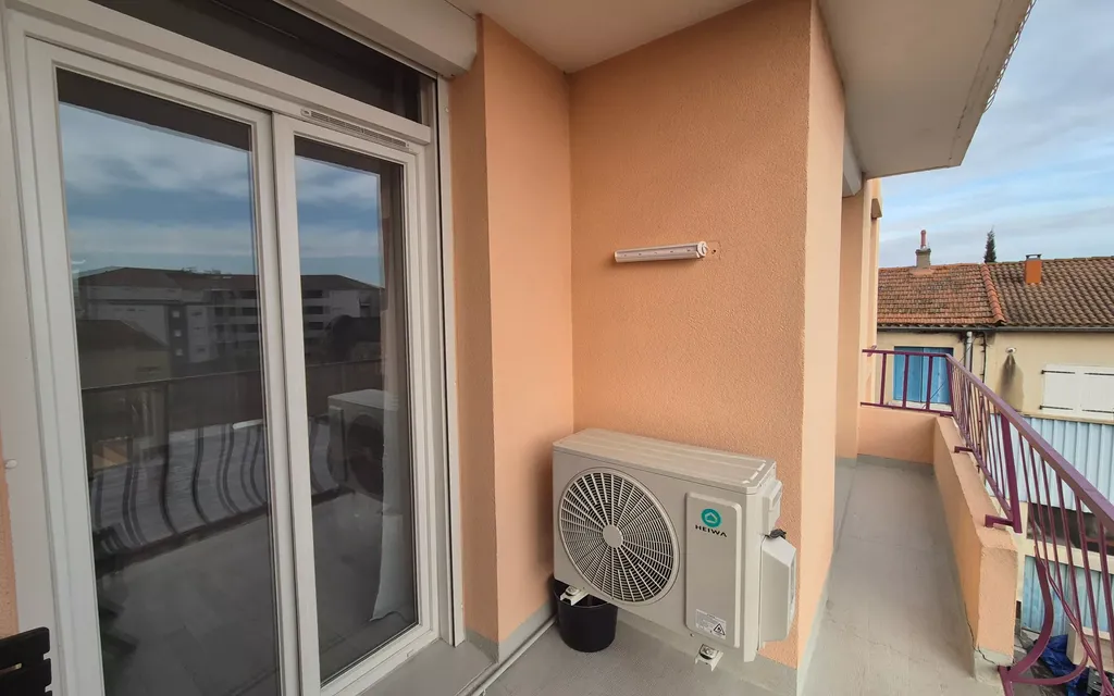 Achat appartement à vendre 3 pièces 67 m² - Pont-Saint-Esprit