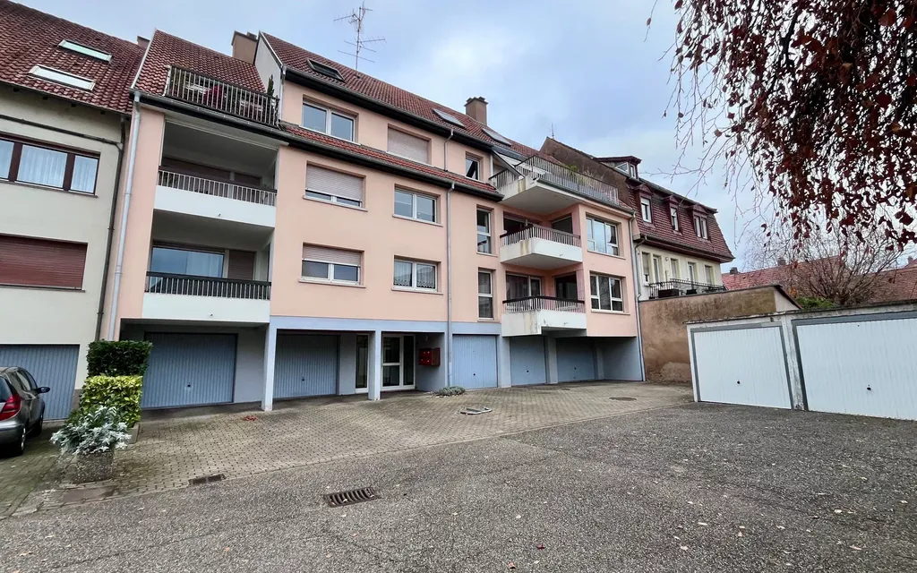 Achat appartement à vendre 5 pièces 120 m² - Bischheim