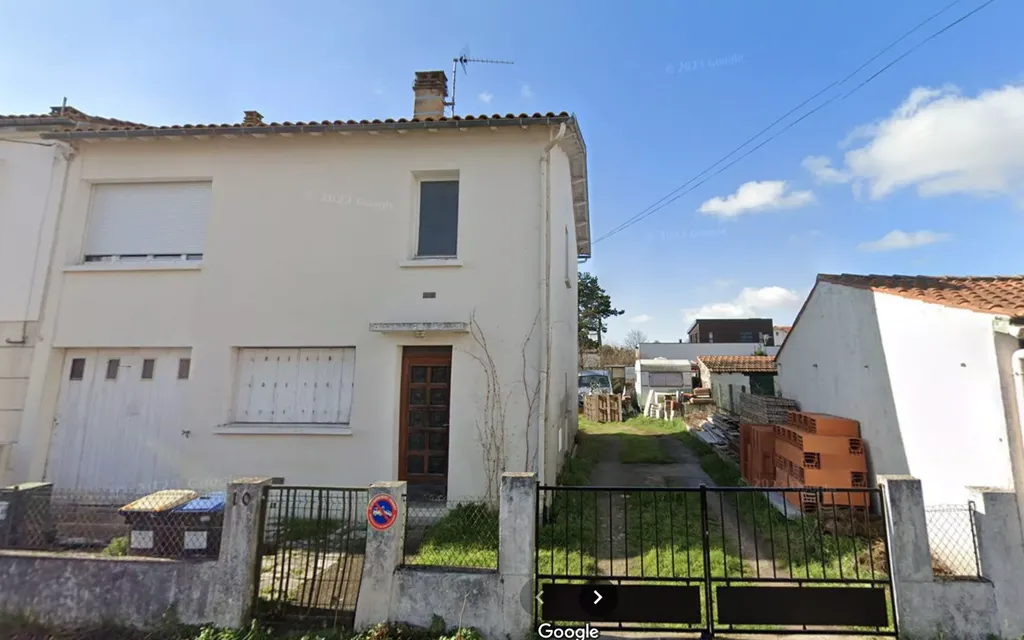 Achat maison à vendre 3 chambres 85 m² - La Rochelle