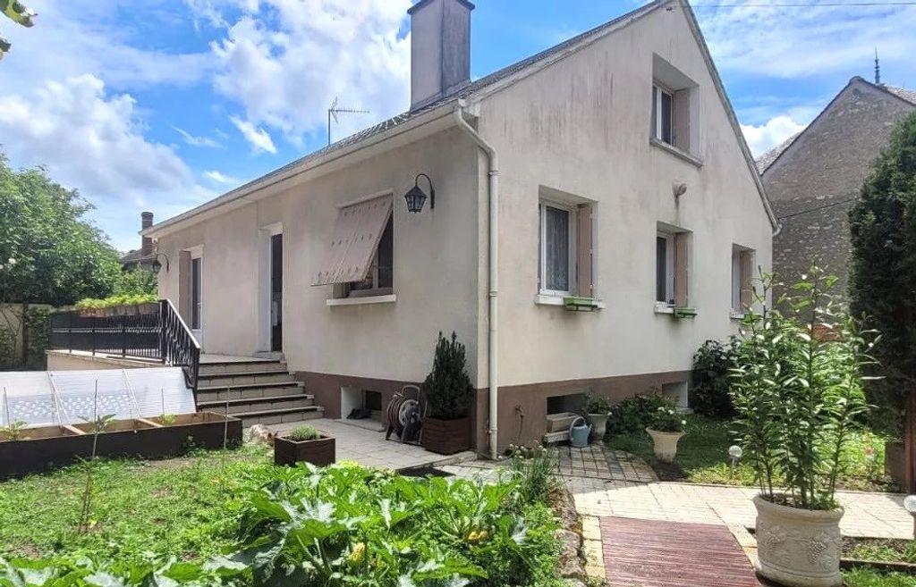 Achat maison à vendre 4 chambres 116 m² - Beaune-la-Rolande