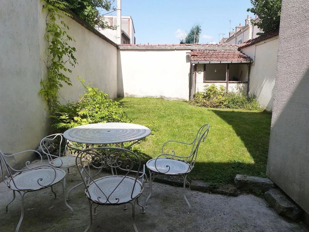 Achat maison à vendre 4 chambres 145 m² - Reims