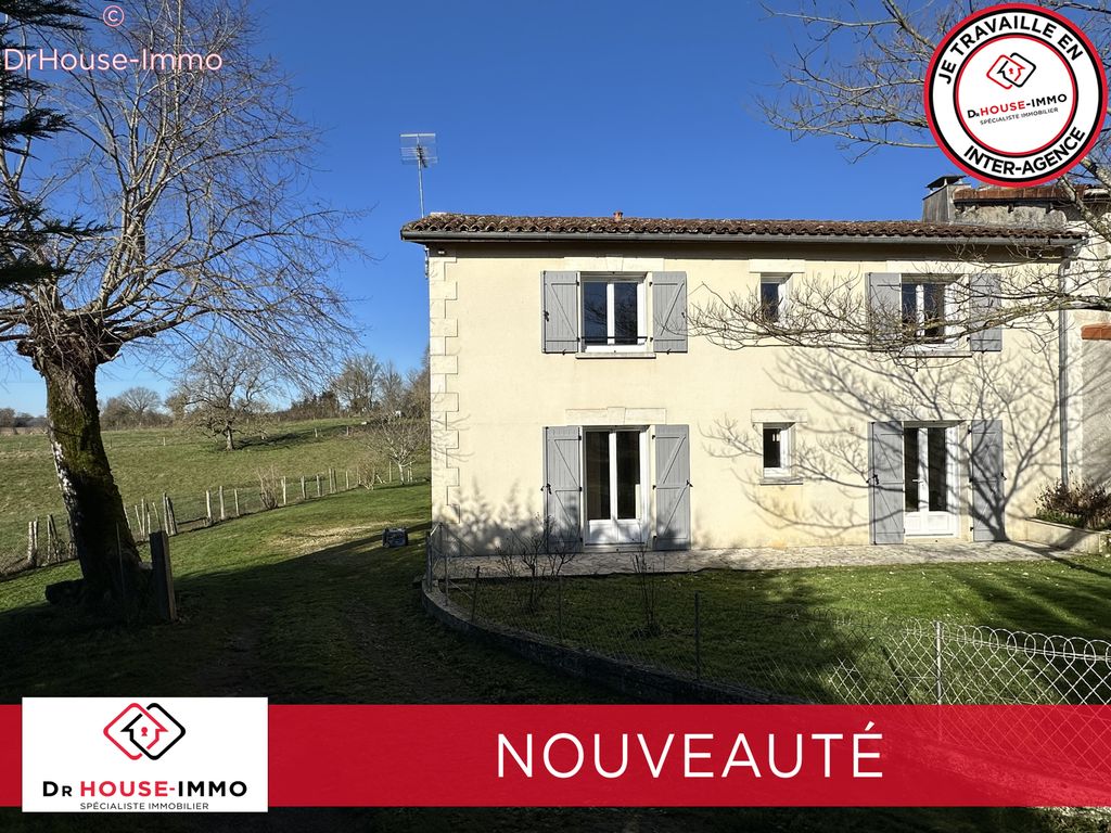 Achat maison à vendre 3 chambres 132 m² - Champagne-Mouton