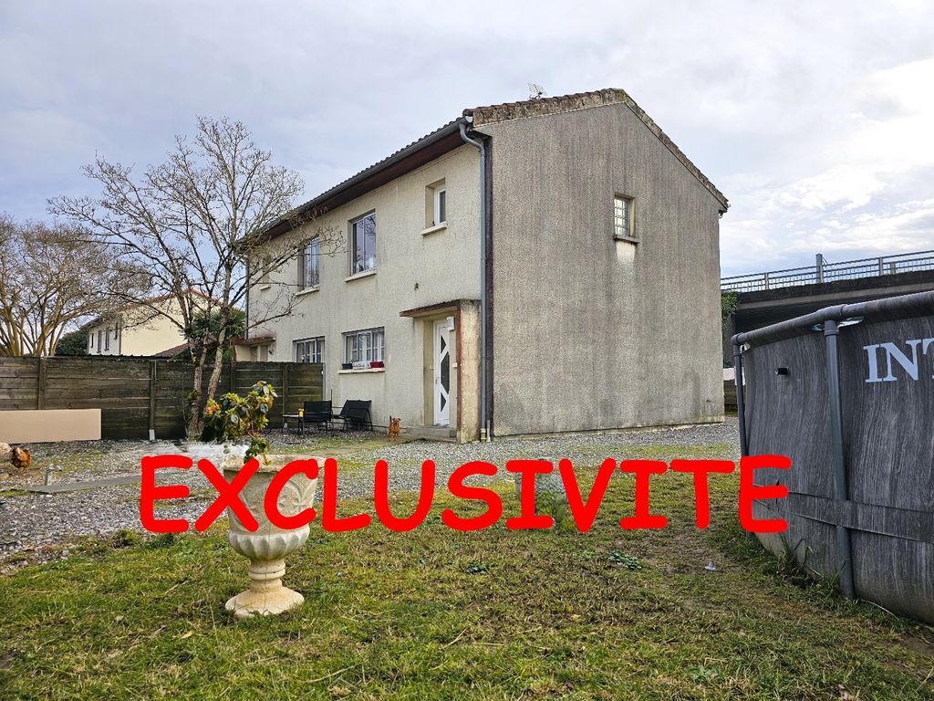 Achat maison à vendre 2 chambres 75 m² - Puyoô