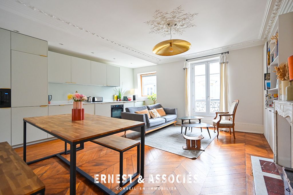 Achat appartement à vendre 3 pièces 62 m² - Paris 10ème arrondissement