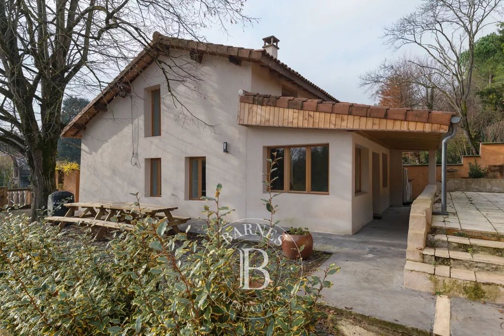 Achat maison à vendre 4 chambres 141 m² - Collonges-au-Mont-d'Or