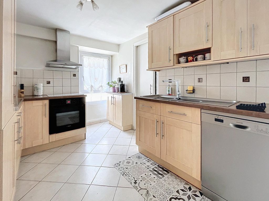 Achat maison à vendre 5 chambres 168 m² - Achères