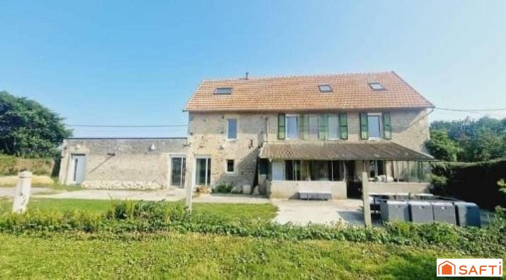 Achat maison à vendre 4 chambres 233 m² - Gonneville-en-Auge