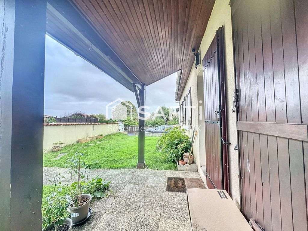 Achat maison à vendre 4 chambres 122 m² - Saint-Yrieix-sur-Charente