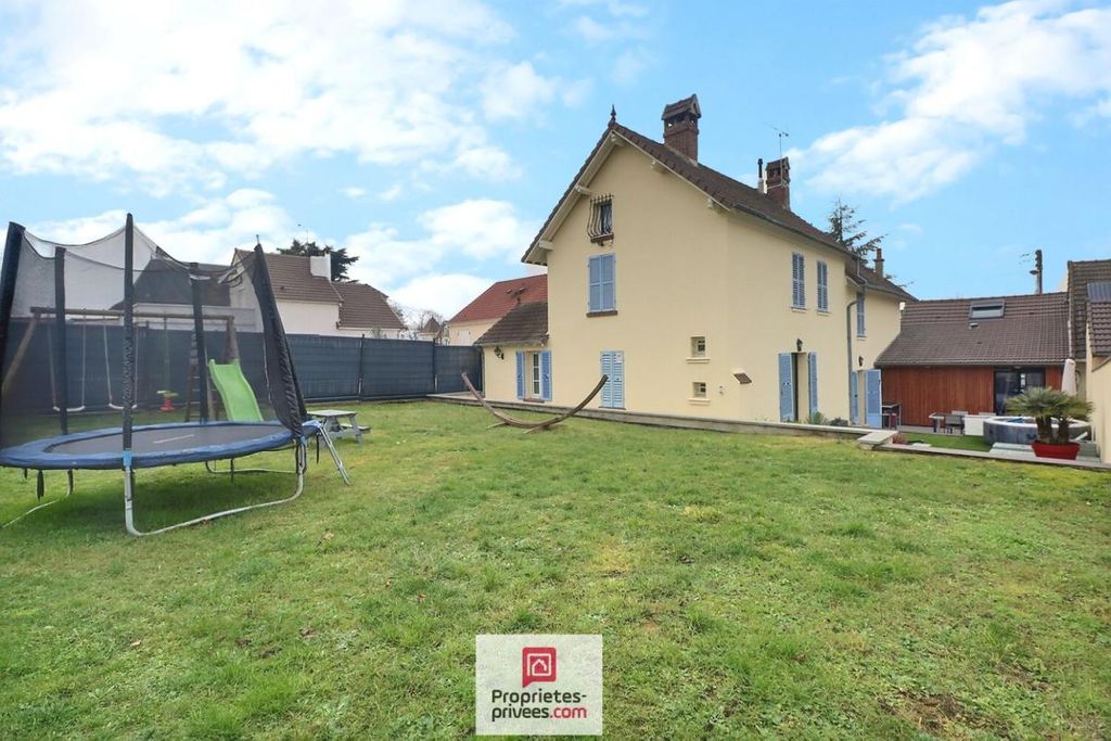 Achat maison à vendre 4 chambres 169 m² - Éragny