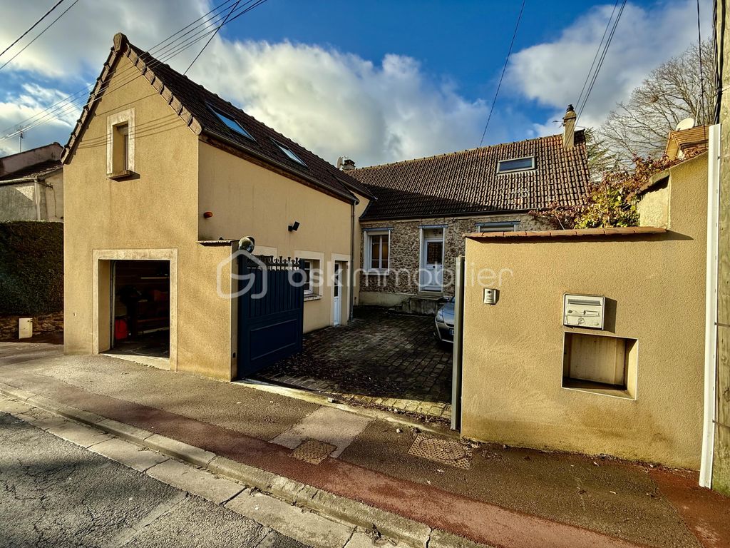 Achat maison à vendre 4 chambres 150 m² - Neauphle-le-Château