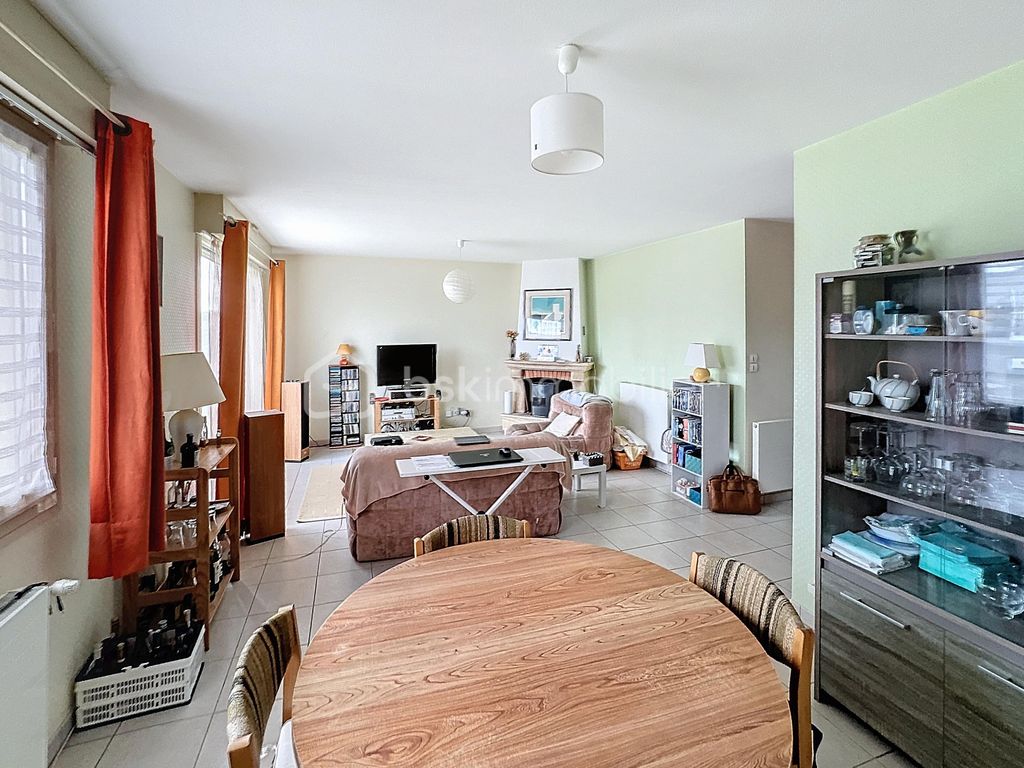 Achat maison à vendre 3 chambres 90 m² - Aubigné