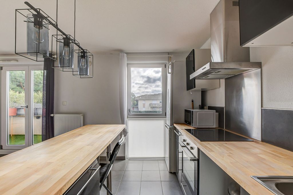 Achat appartement à vendre 3 pièces 63 m² - Seilh