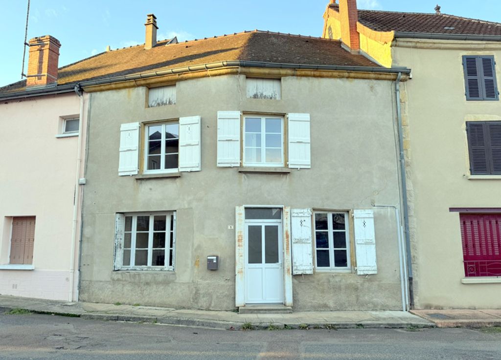 Achat maison à vendre 3 chambres 94 m² - La Clayette