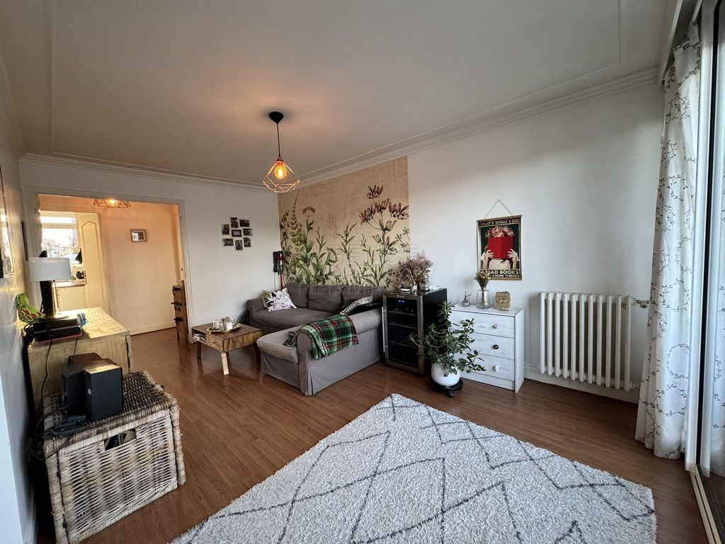 Achat appartement à vendre 5 pièces 77 m² - Enghien-les-Bains