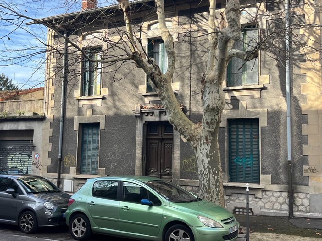 Achat maison à vendre 5 chambres 214 m² - Alès