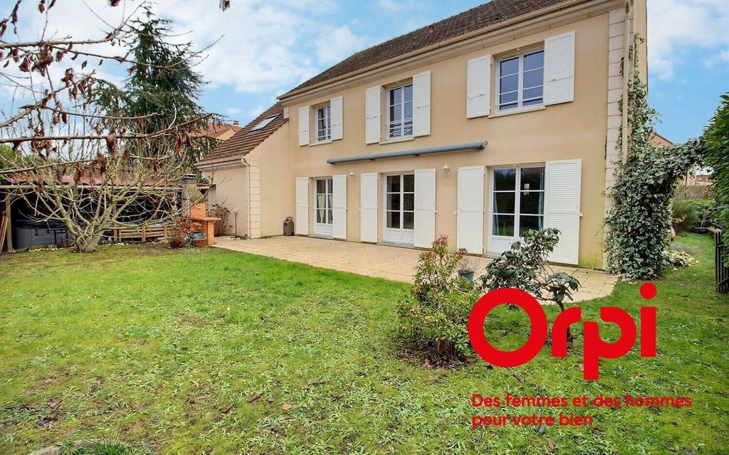 Achat maison à vendre 5 chambres 197 m² - Guyancourt