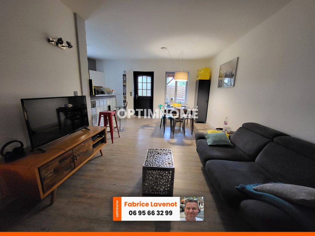 Achat maison à vendre 3 chambres 81 m² - Angoulême