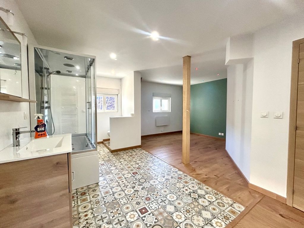 Achat maison à vendre 7 chambres 238 m² - Hermillon