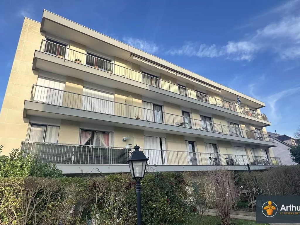 Achat appartement à vendre 2 pièces 45 m² - Livry-Gargan